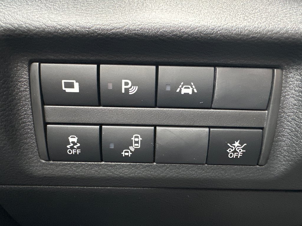 Nissan Kicks Play S 2025 à Amos, Québec - 13 - w1024h768px