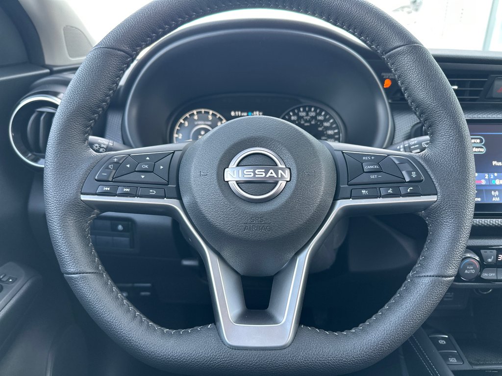 Nissan Kicks Play SV 2025 à Amos, Québec - 7 - w1024h768px
