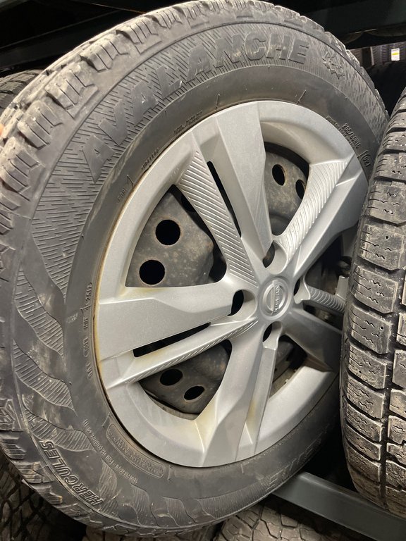 Nissan Kicks S 2018 à Amos, Québec - 16 - w1024h768px