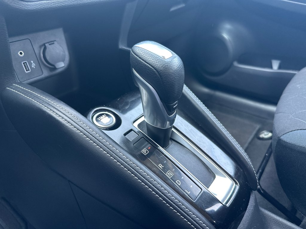 2018 Nissan Kicks S in Amos, Quebec - 12 - w1024h768px