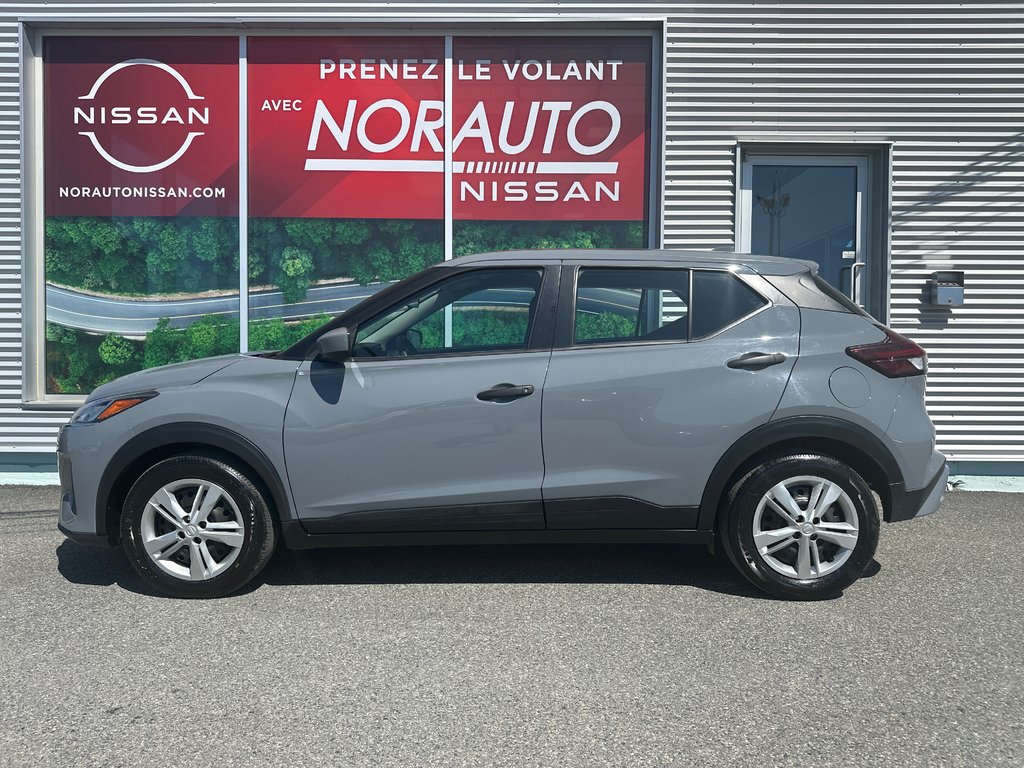 Nissan Kicks S TA 2023 à Amos, Québec - 3 - w1024h768px