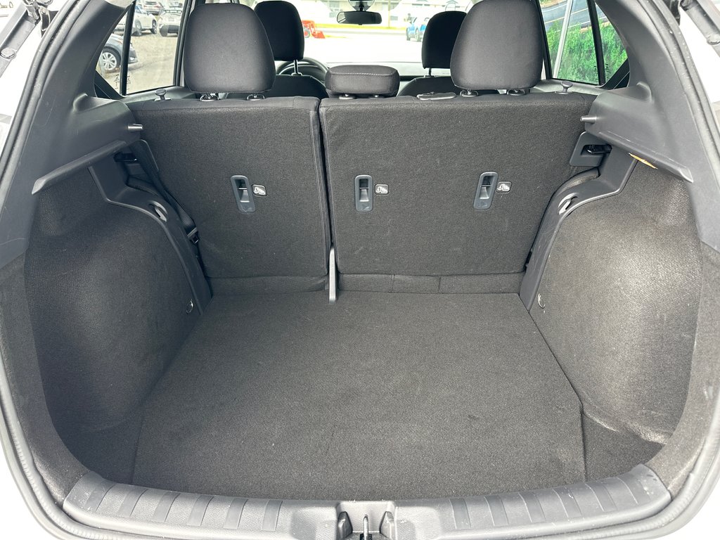 Nissan Kicks SV 2024 à Amos, Québec - 15 - w1024h768px