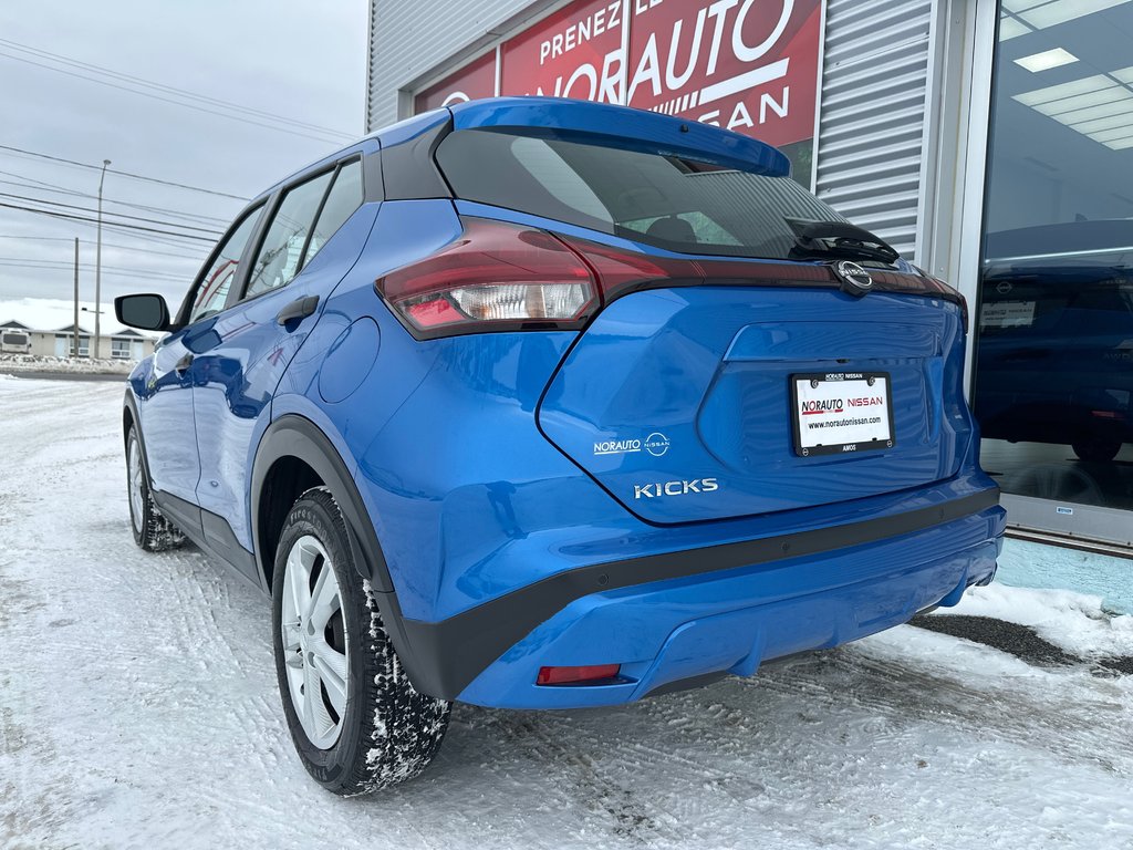 2024 Nissan Kicks S in Amos, Quebec - 5 - w1024h768px