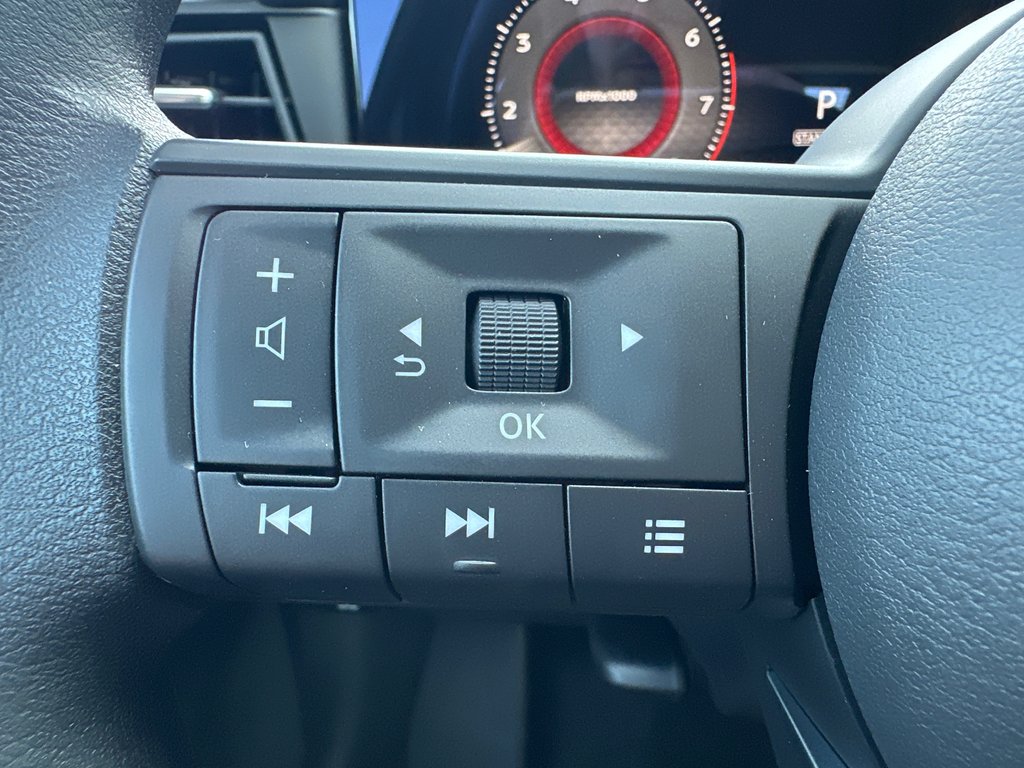 2025 Nissan Kicks S in Amos, Quebec - 11 - w1024h768px
