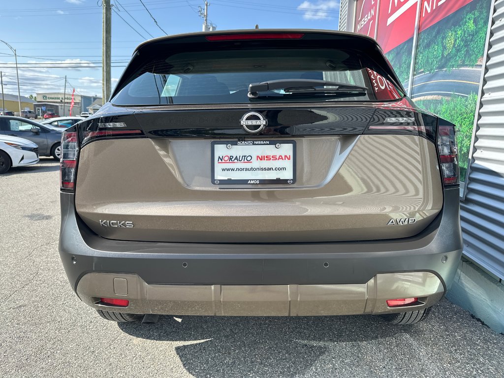 2025 Nissan Kicks S in Amos, Quebec - 5 - w1024h768px