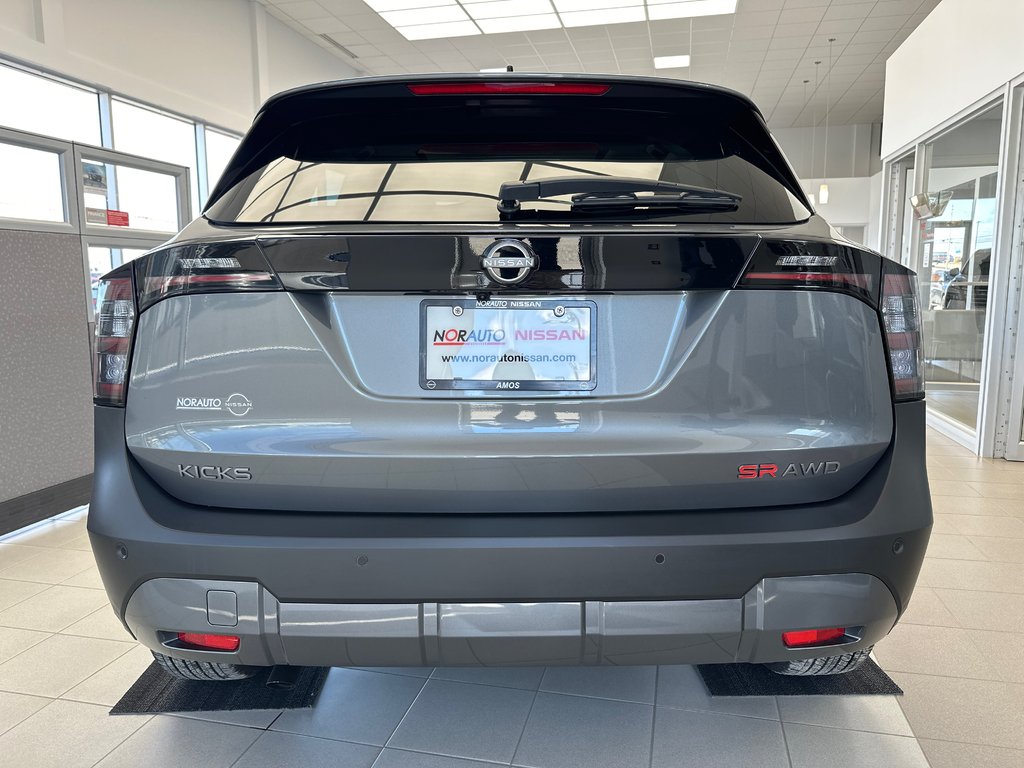Nissan Kicks SR Premium 2026 à Amos, Québec - 4 - w1024h768px