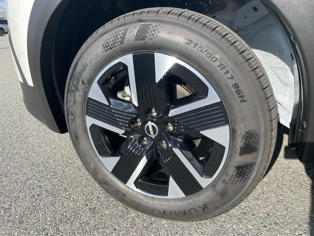 Nissan Kicks SV 2026 à Amos, Québec - 6 - w1024h768px