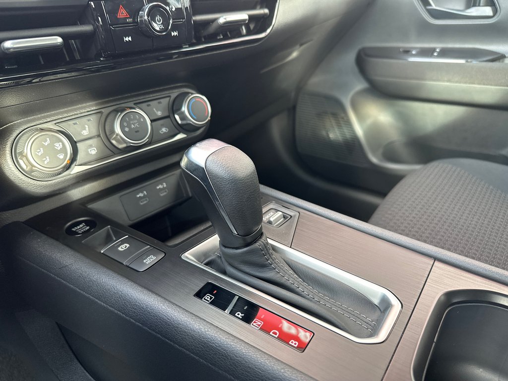 Nissan Kicks S 2026 à Amos, Québec - 9 - w1024h768px