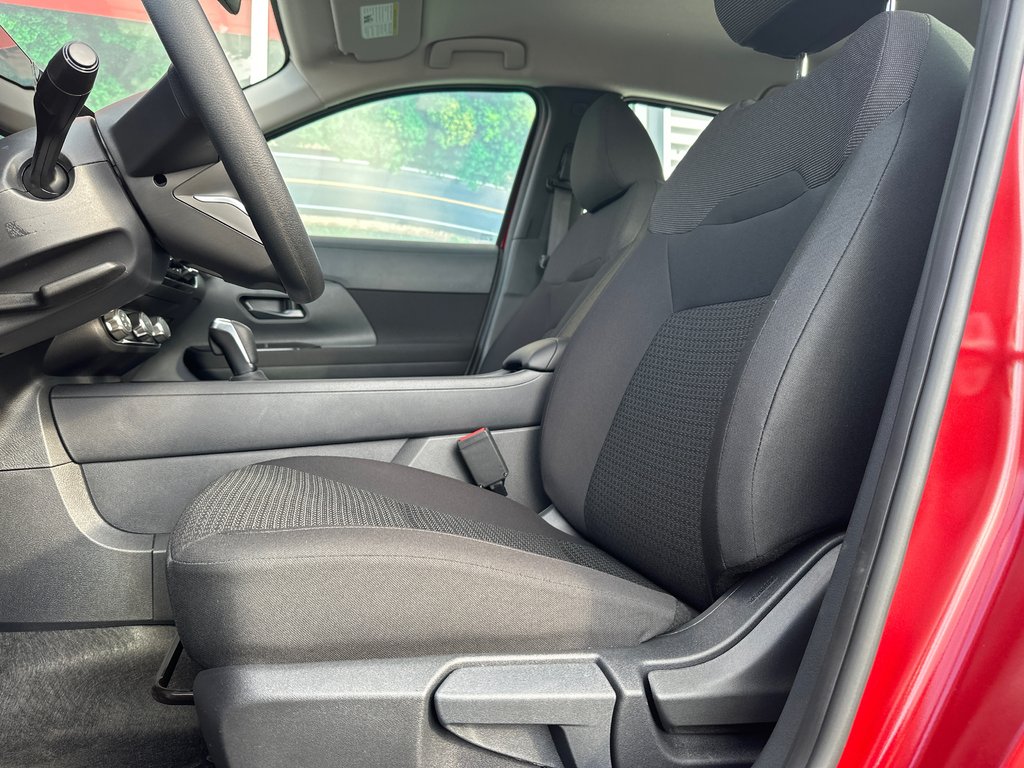 Nissan Kicks S 2026 à Amos, Québec - 6 - w1024h768px