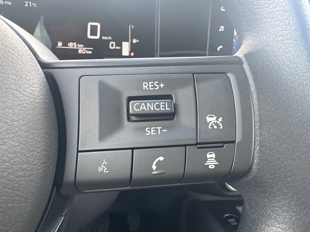 2026 Nissan Kicks S AWD in Amos, Quebec - 10 - w1024h768px