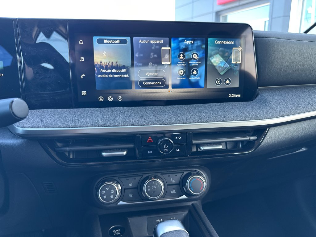 Nissan Kicks S FWD 2026 à Amos, Québec - 8 - w1024h768px