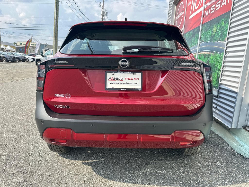 2026 Nissan Kicks S FWD in Amos, Quebec - 5 - w1024h768px