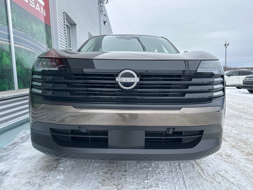 Nissan Kicks S AWD 2026 à Amos, Québec - 3 - w1024h768px