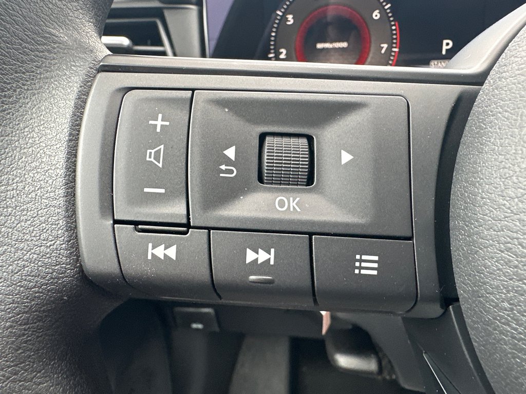 2026 Nissan Kicks S FWD in Amos, Quebec - 9 - w1024h768px