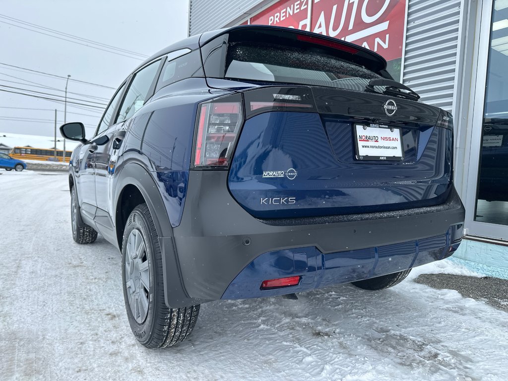 2026 Nissan Kicks S FWD in Amos, Quebec - 3 - w1024h768px