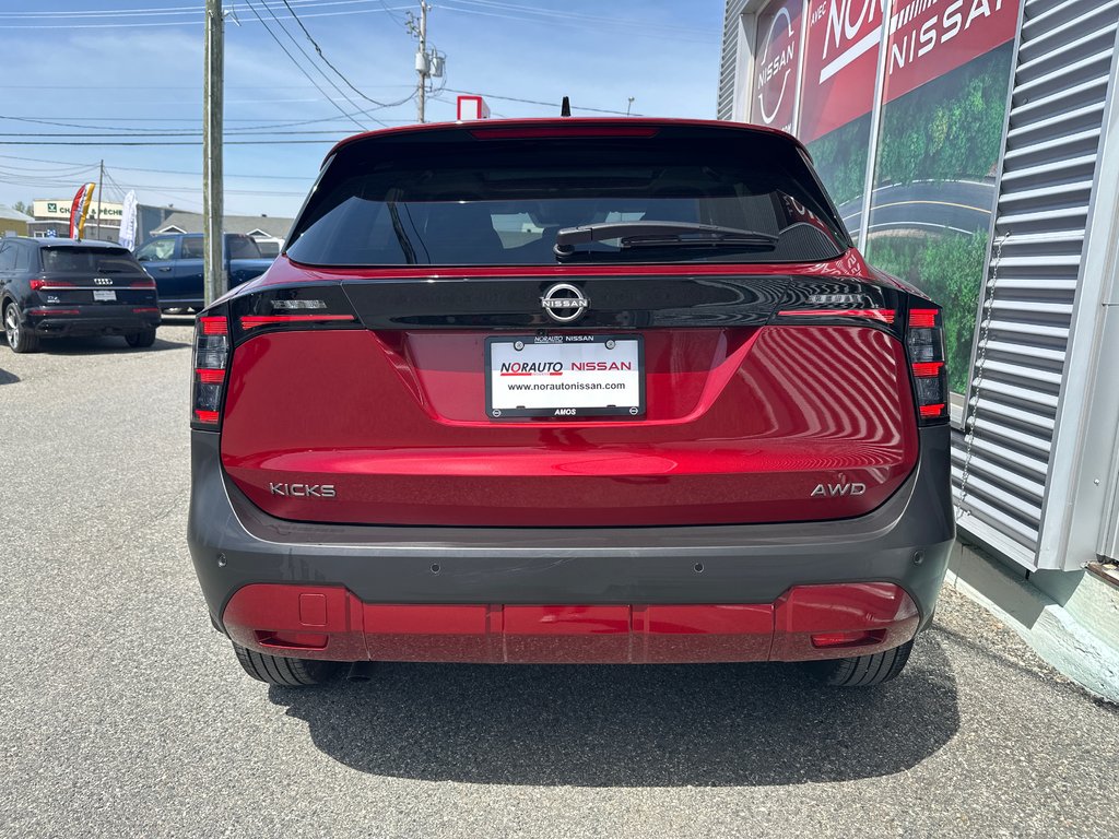 2026 Nissan Kicks SV Premium AWD in Amos, Quebec - 5 - w1024h768px