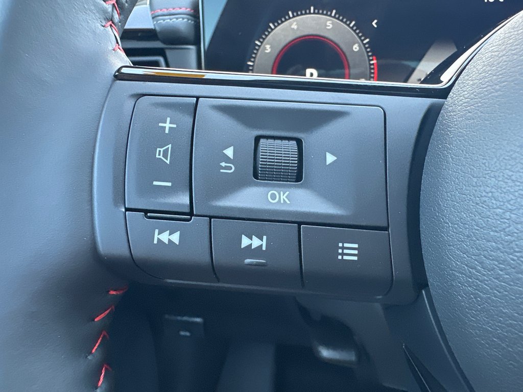 Nissan Kicks SR Premium AWD 2026 à Amos, Québec - 10 - w1024h768px