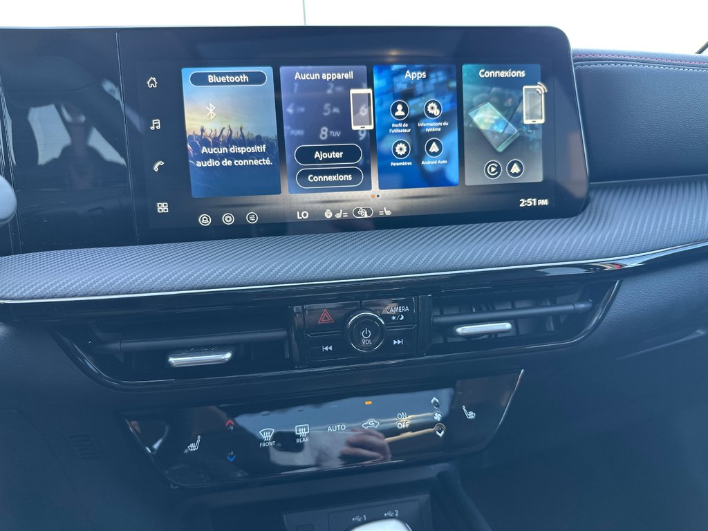 Nissan Kicks SR Premium AWD 2026 à Amos, Québec - 8 - w1024h768px