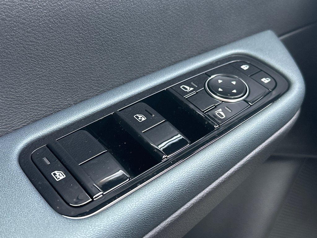Nissan LEAF SV Plus 2026 à Amos, Québec - 17 - w1024h768px