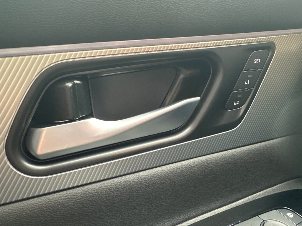 2025 Nissan Murano SL in Amos, Quebec - 13 - w1024h768px
