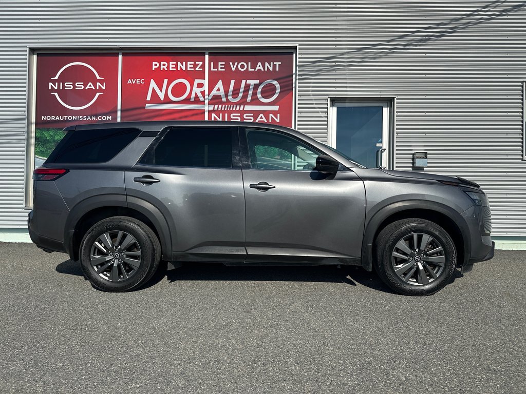 Nissan Pathfinder S AWD 2023 à Amos, Québec - 4 - w1024h768px