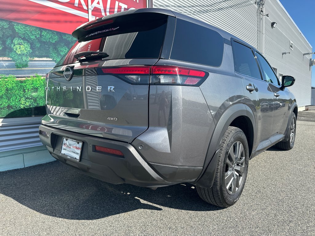 Nissan Pathfinder S AWD 2023 à Amos, Québec - 6 - w1024h768px