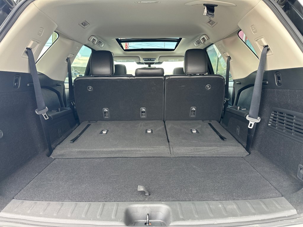 Nissan Pathfinder SL Privilège AWD 2023 à Amos, Québec - 24 - w1024h768px