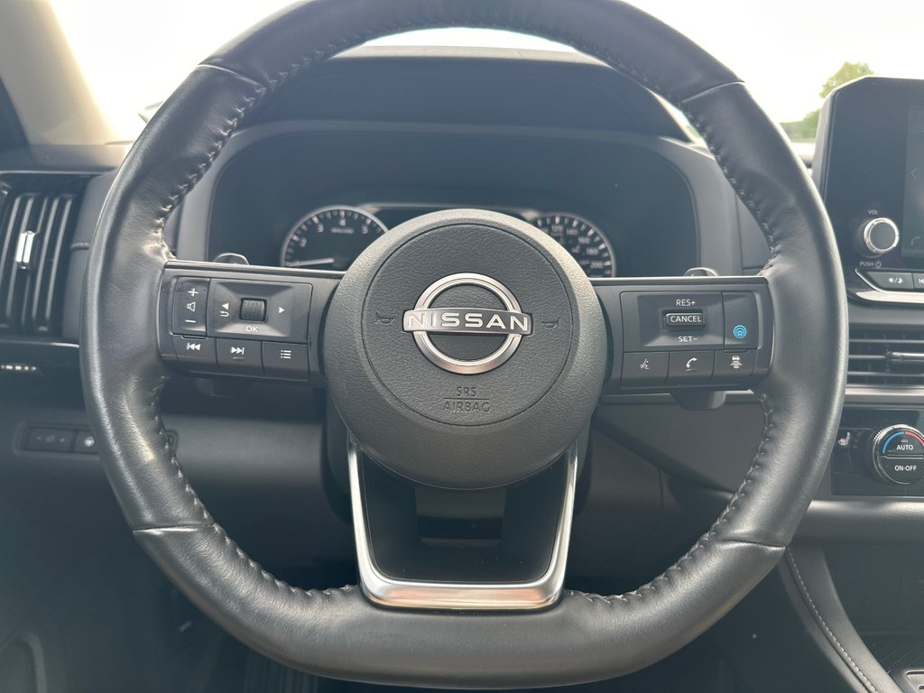 Nissan Pathfinder S AWD 2024 à Amos, Québec - 9 - w1024h768px