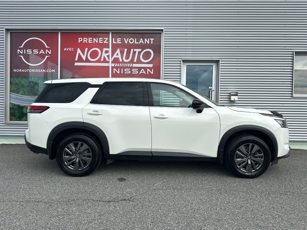 Nissan Pathfinder S AWD 2024 à Amos, Québec - 4 - w1024h768px