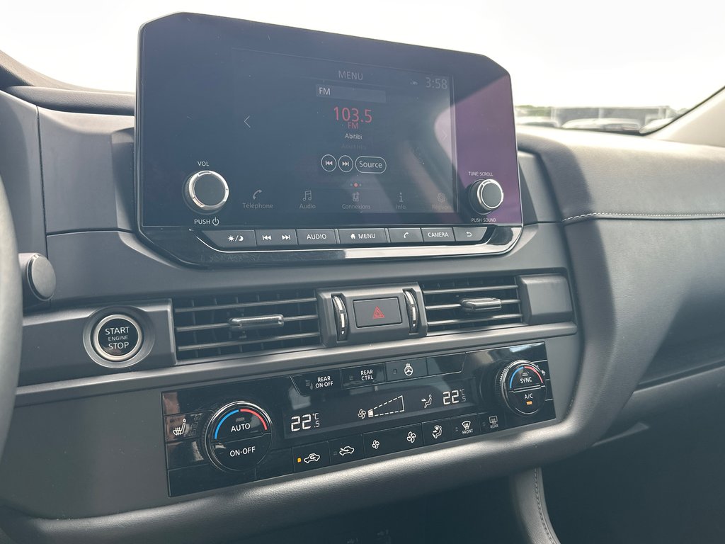 Nissan Pathfinder S AWD 2024 à Amos, Québec - 10 - w1024h768px