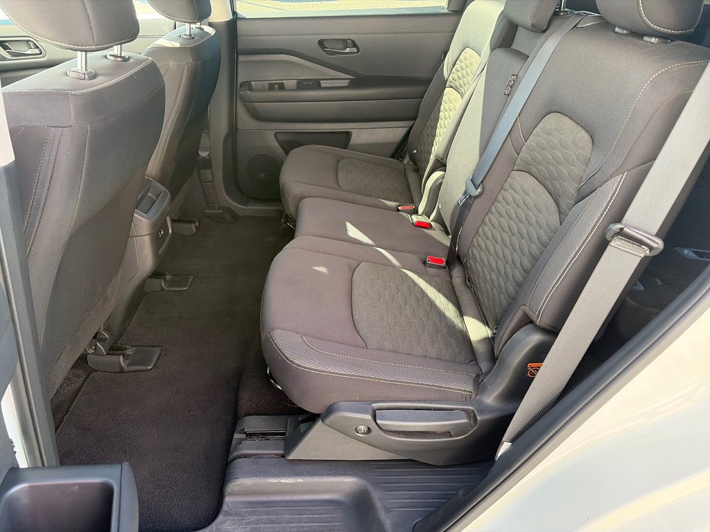 Nissan Pathfinder S AWD 2024 à Amos, Québec - 19 - w1024h768px