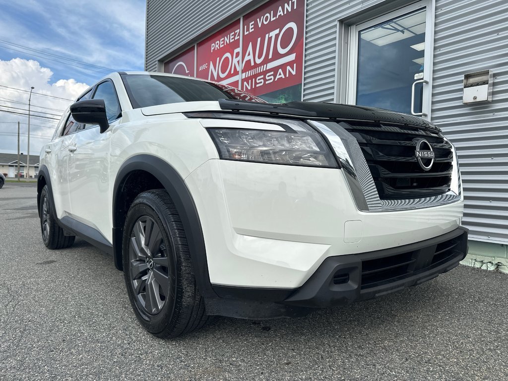 Nissan Pathfinder S AWD 2024 à Amos, Québec - 2 - w1024h768px