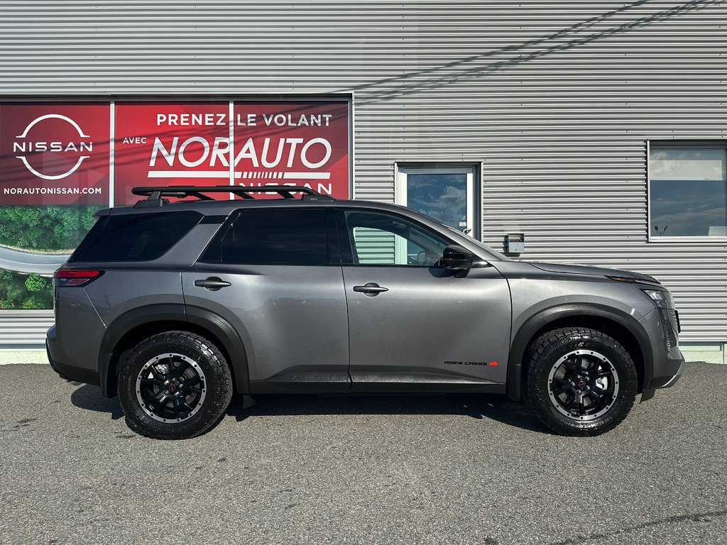 2026 Nissan Pathfinder Rock Creek in Amos, Quebec - 4 - w1024h768px