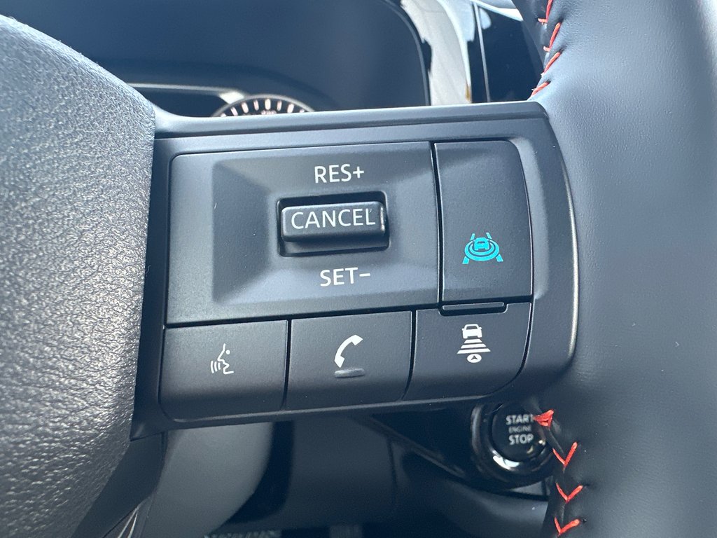2026 Nissan Pathfinder Rock Creek in Amos, Quebec - 15 - w1024h768px