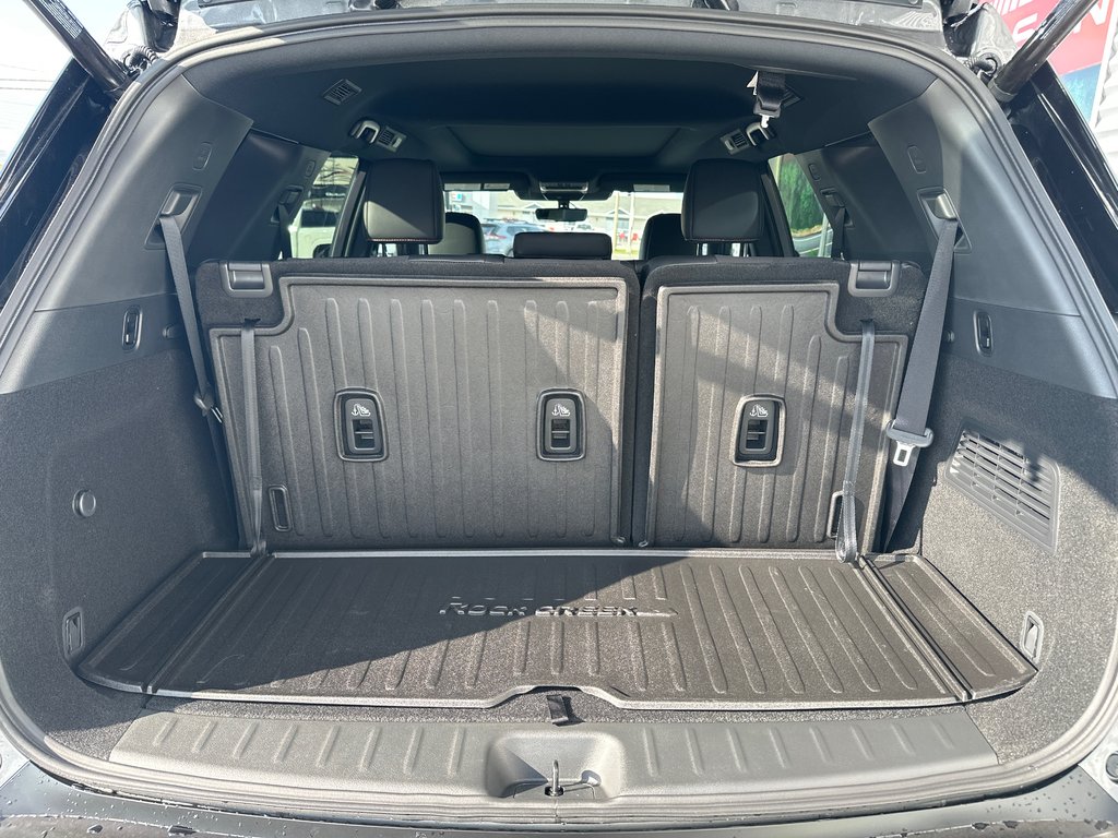 2026 Nissan Pathfinder Rock Creek in Amos, Quebec - 20 - w1024h768px
