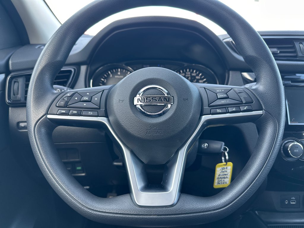 2020 Nissan Qashqai S AWD in Amos, Quebec - 10 - w1024h768px