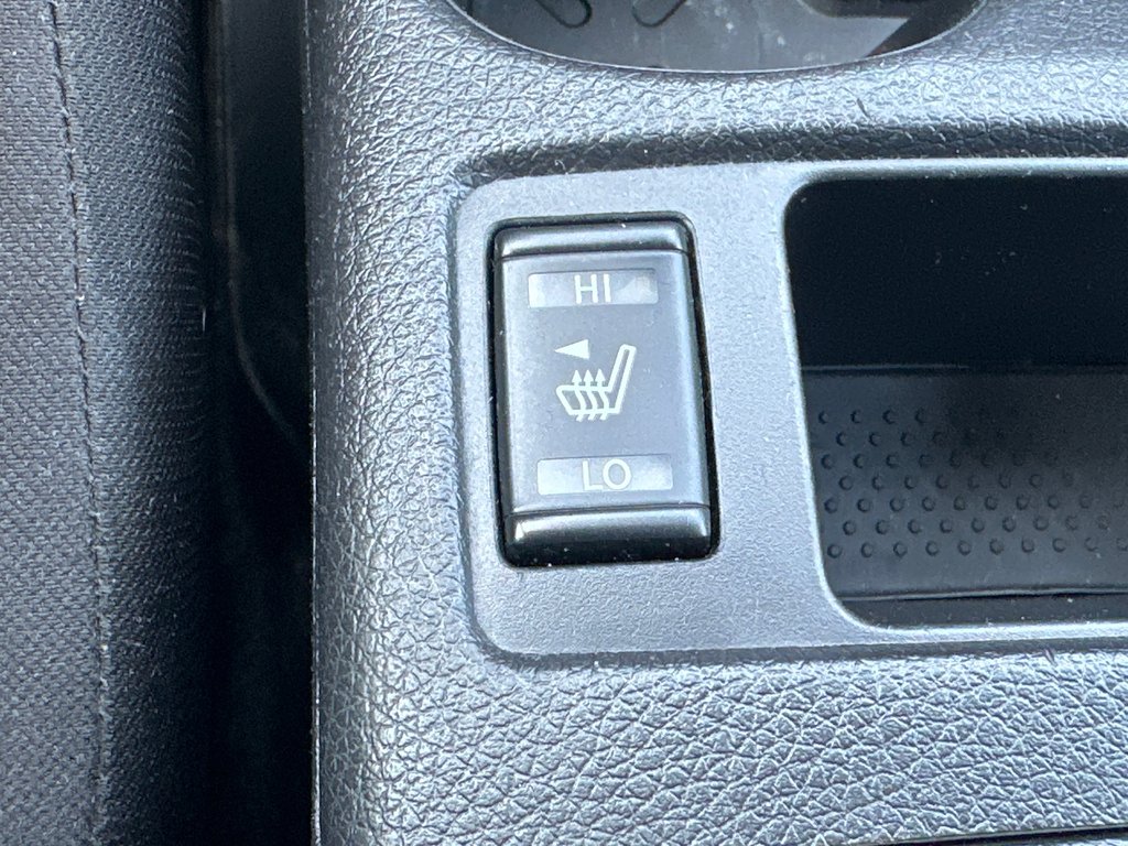2020 Nissan Qashqai S AWD in Amos, Quebec - 18 - w1024h768px
