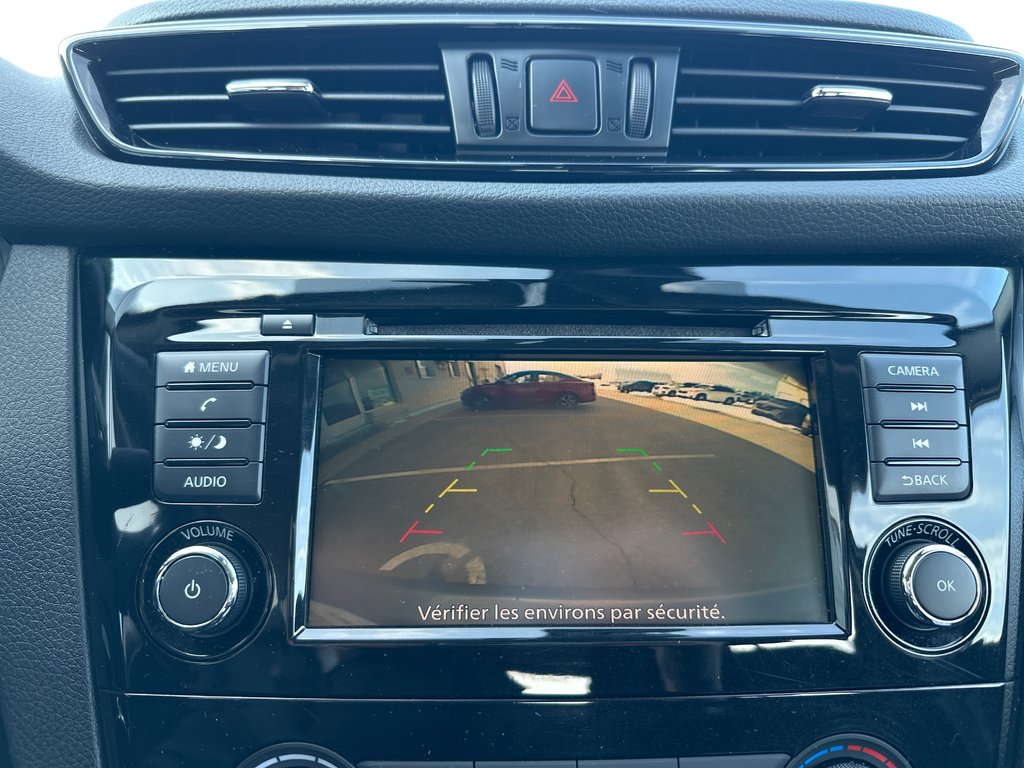 2020 Nissan Qashqai S AWD in Amos, Quebec - 15 - w1024h768px