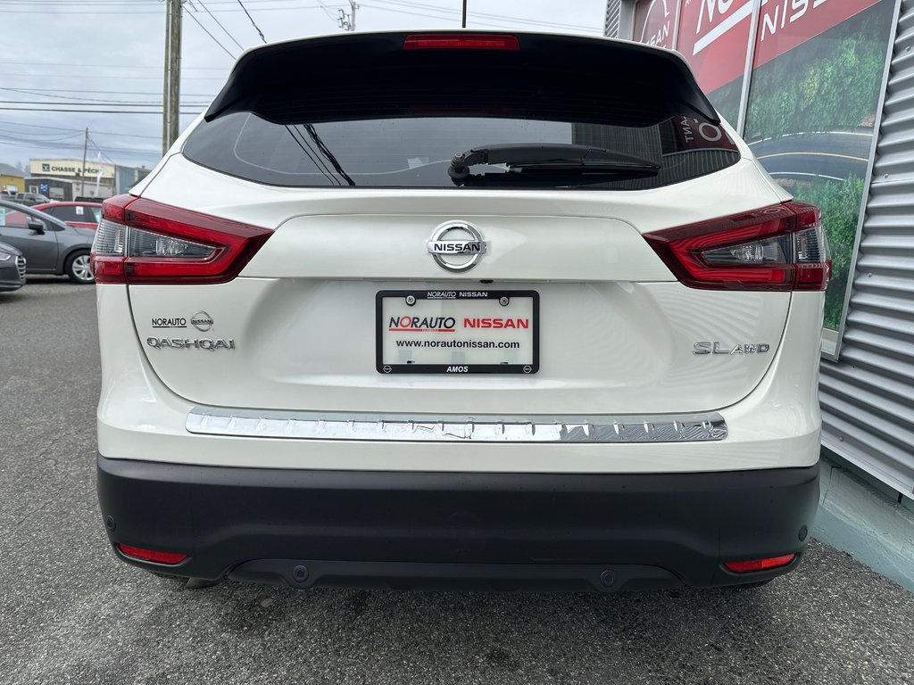Nissan Qashqai SL AWD 2023 à Amos, Québec - 8 - w1024h768px