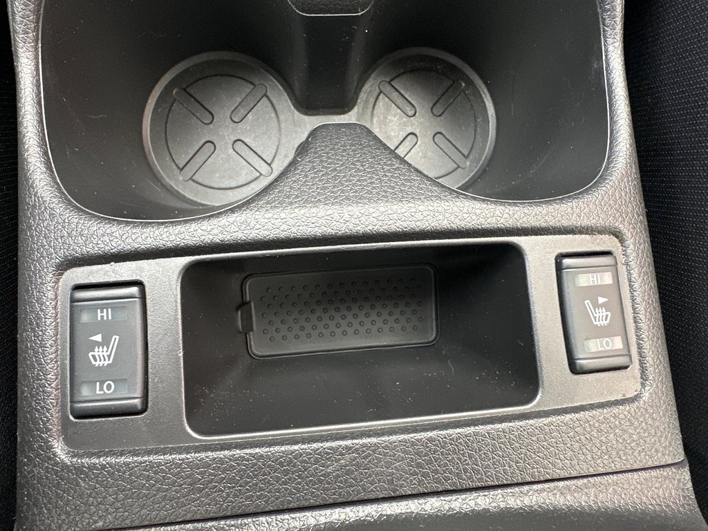 Nissan Qashqai SL AWD 2023 à Amos, Québec - 16 - w1024h768px