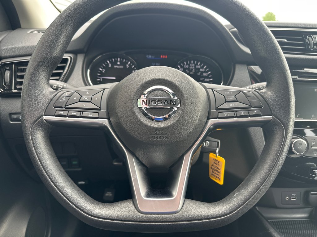 Nissan Qashqai S AWD 2023 à Amos, Québec - 10 - w1024h768px