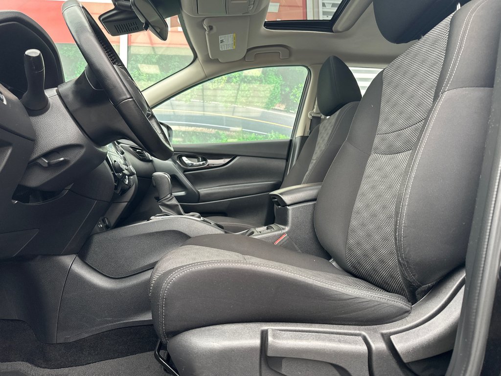 2023 Nissan Qashqai SV AWD in Amos, Quebec - 9 - w1024h768px