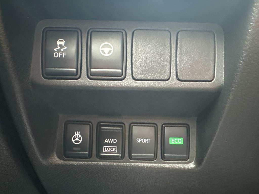 2023 Nissan Qashqai SV AWD in Amos, Quebec - 15 - w1024h768px
