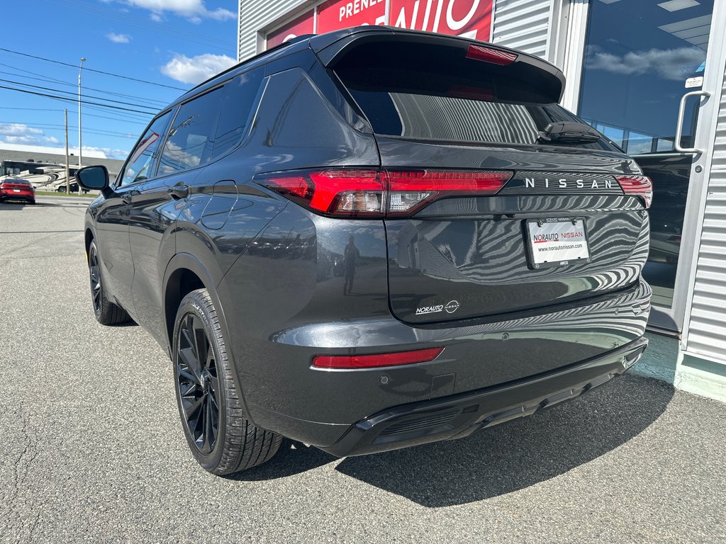 Nissan Rogue Plug-in Hybrid Platinum 2026 à Amos, Québec - 3 - w1024h768px