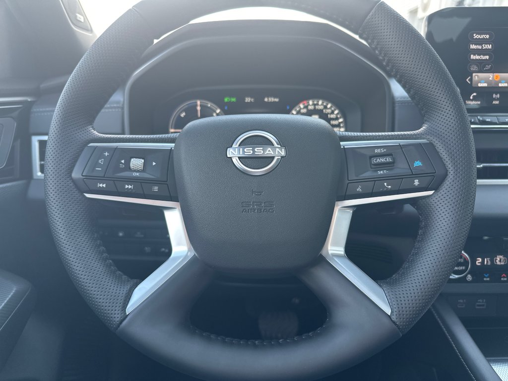2026 Nissan Rogue Plug-in Hybrid Platinum in Amos, Quebec - 7 - w1024h768px