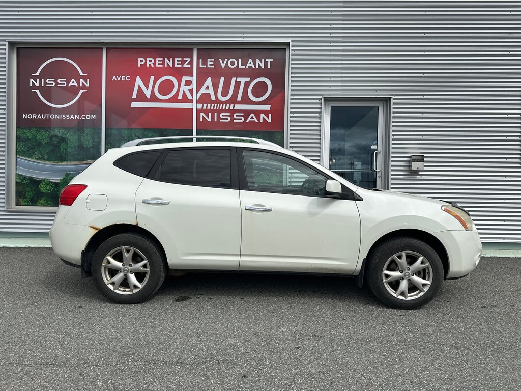 Nissan Rogue SL AWD 2010 à Amos, Québec - 4 - w1024h768px