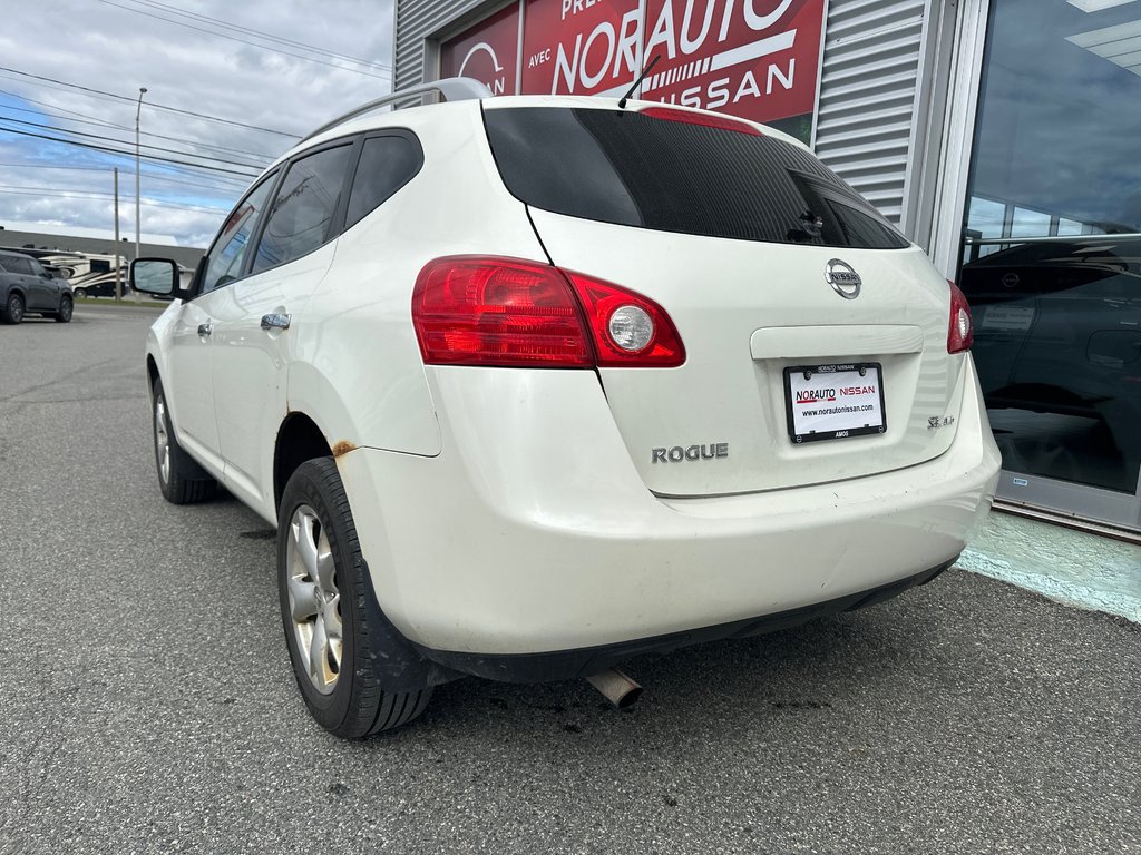 Nissan Rogue SL AWD 2010 à Amos, Québec - 5 - w1024h768px
