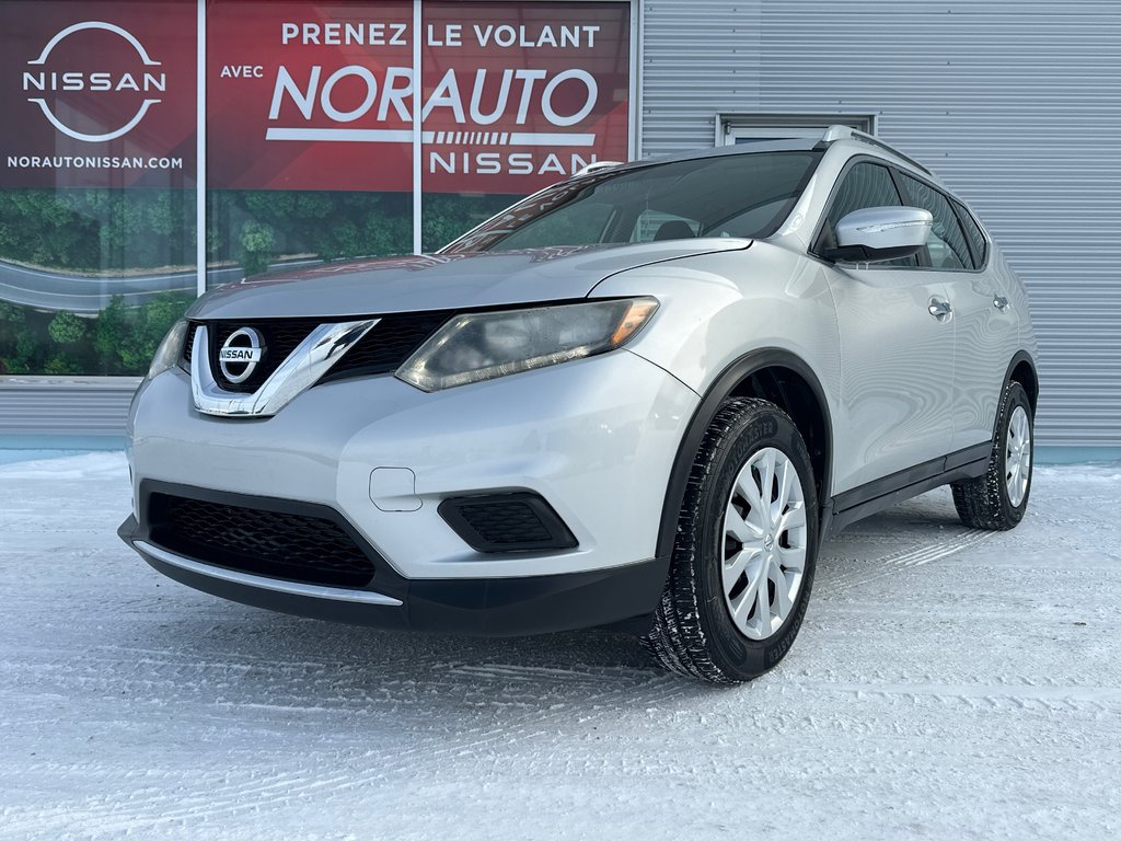 2015 Nissan Rogue S AWD in Amos, Quebec - 1 - w1024h768px