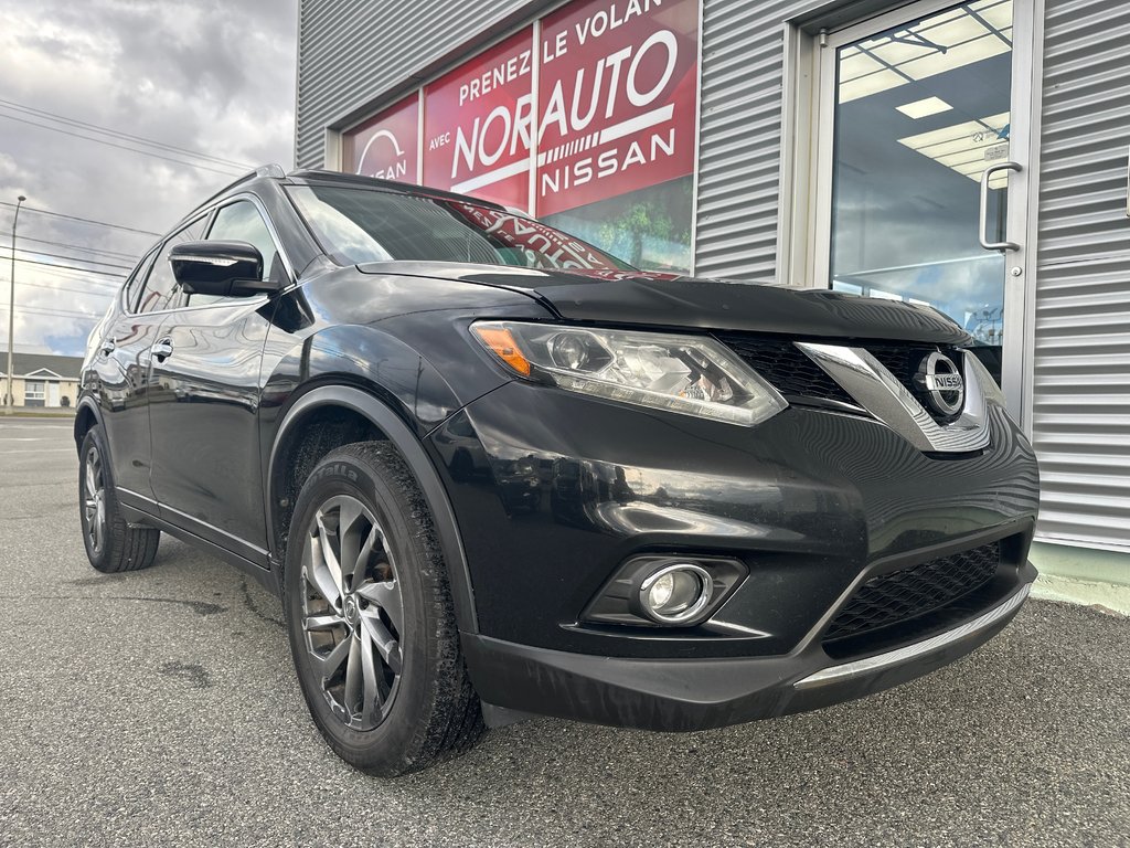 Nissan Rogue SL AWD 2015 à Amos, Québec - 2 - w1024h768px