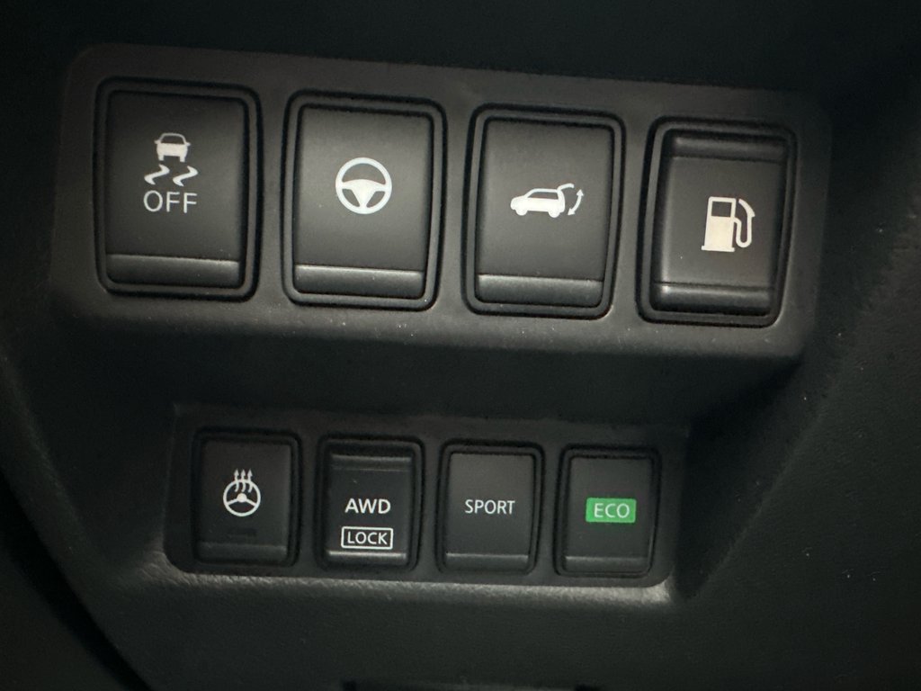 Nissan Rogue SL PLATINUM AWD 2020 à Amos, Québec - 14 - w1024h768px